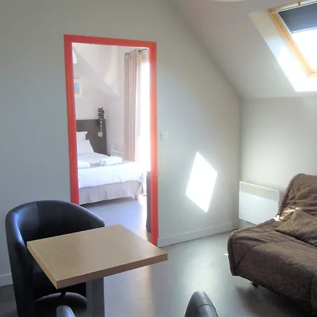 Hotel Sweet Deauville Sud 2*